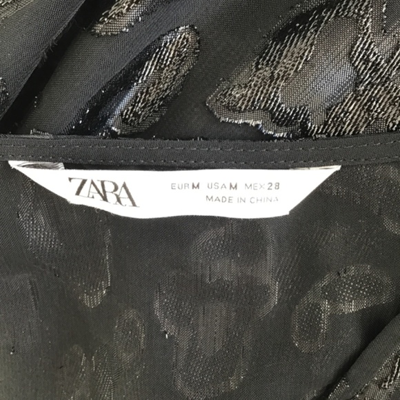 ZARA size M long sleeved black glitter blouse with gathered detailing - Picture 10 of 10